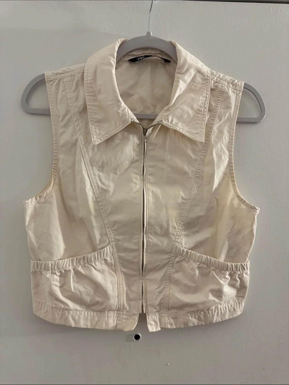 Zara Cream Sleeveless Zip-Front Utility Vest - Picture 1 of 3